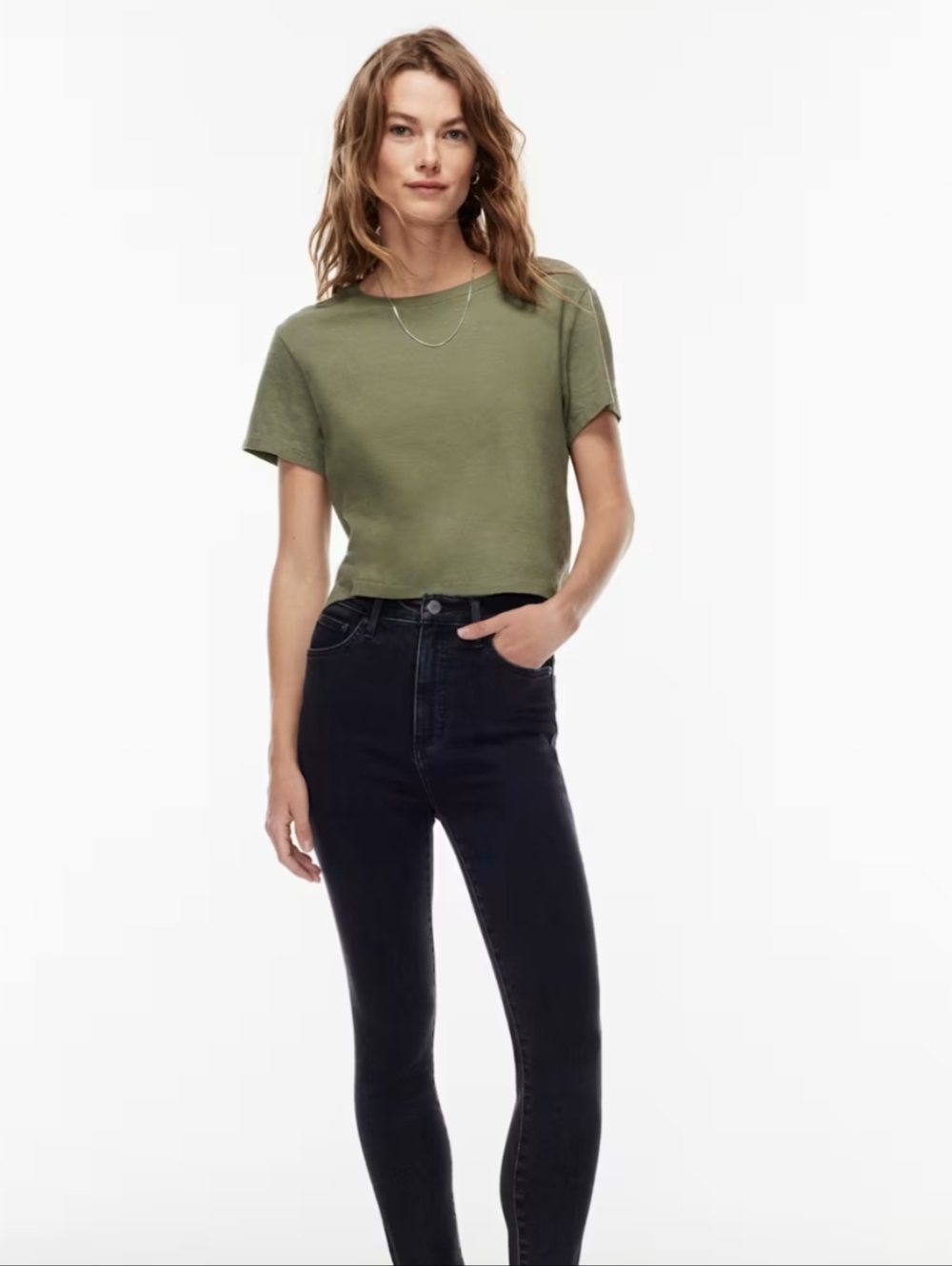 Aritzia Denim Forum The Lola High Rise Skinny Crop NWOT